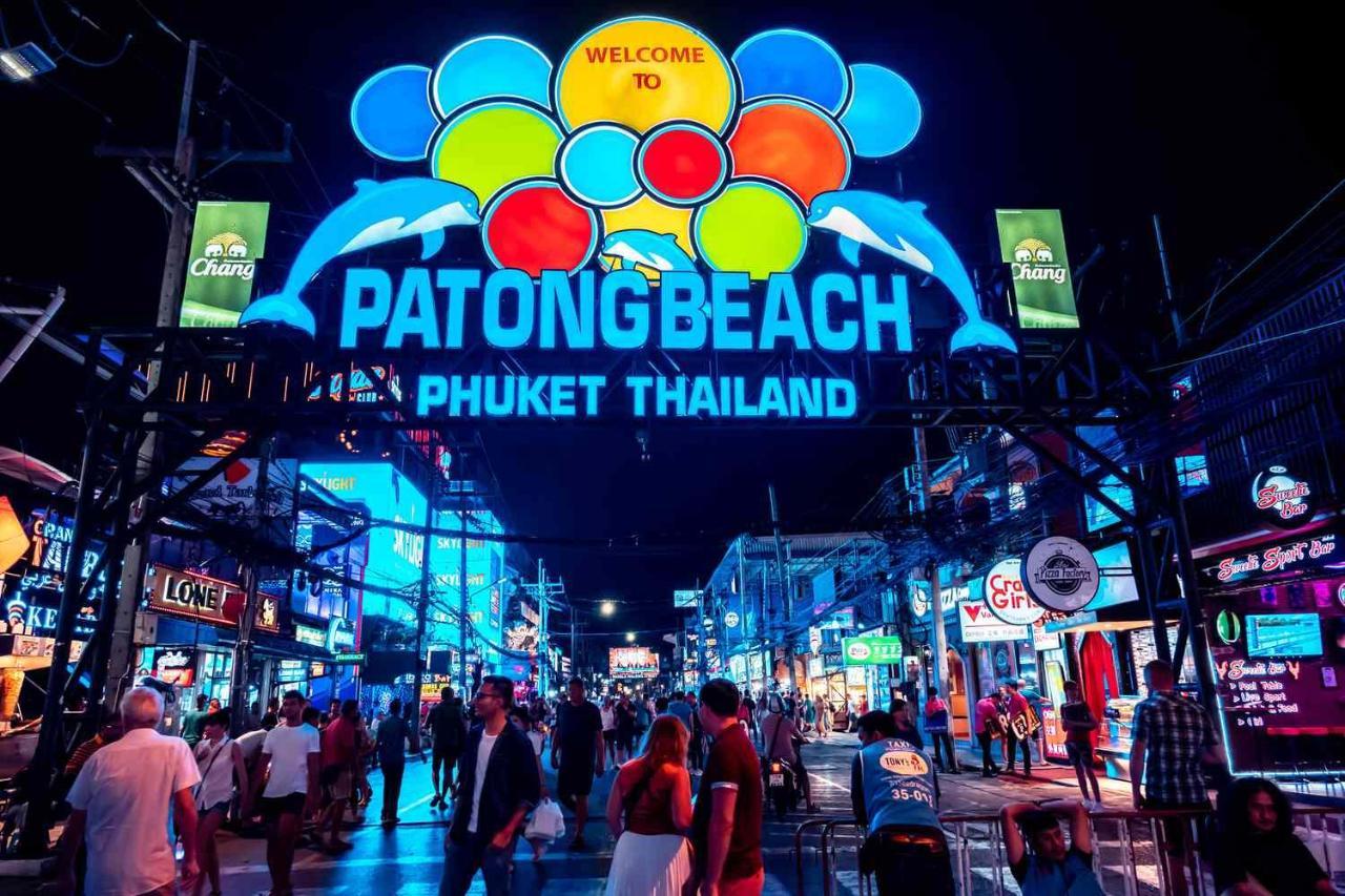 Centre Point Patong酒店 外观 照片